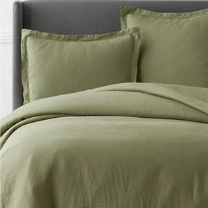 The Company Store Queen size relaxed linen duvet & sham set